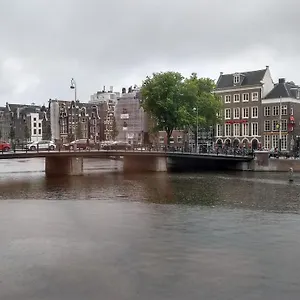 Botel Rembrandt Square Boat 
